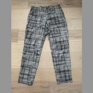 Joe Fresh pegged pants